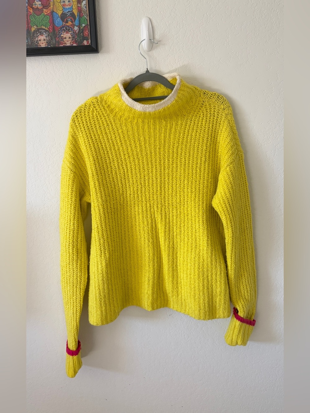 MAEVE ANTHROPOLOGIE YELLOW CHUNKY KNIT MOCK NECK SWEATER PINK CUFF XS